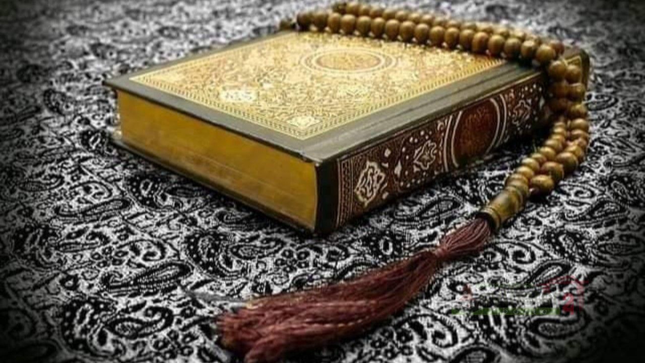 কুরআন থেকে দূরত্ব: আধুনিকতার আড়ালে এক নীরব 