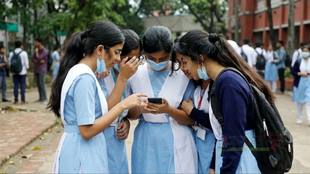 সিলেট বোর্ডে এগিয়ে মেয়েরা, কমেছে পাসের হার